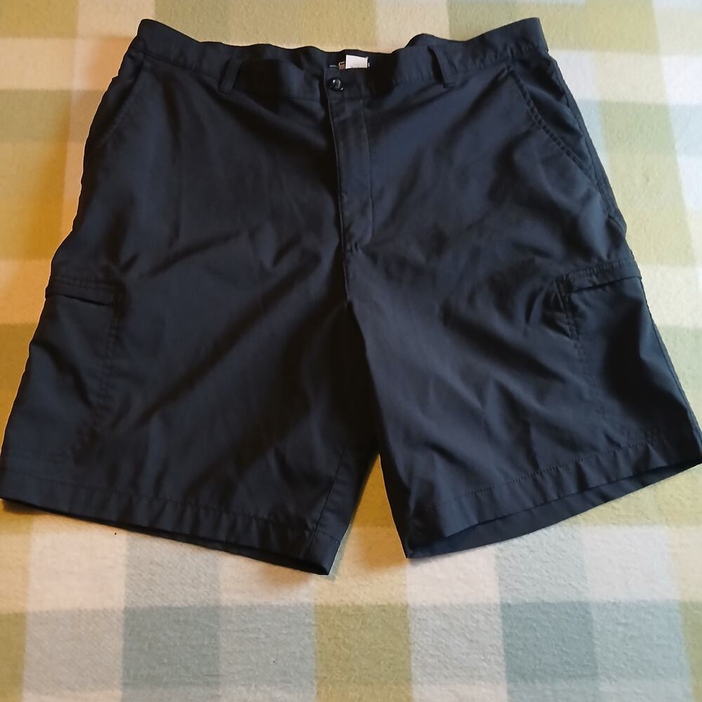 Chaps Mens Golf Shorts C78 Size 40 Black Lightweight Casual Golfer